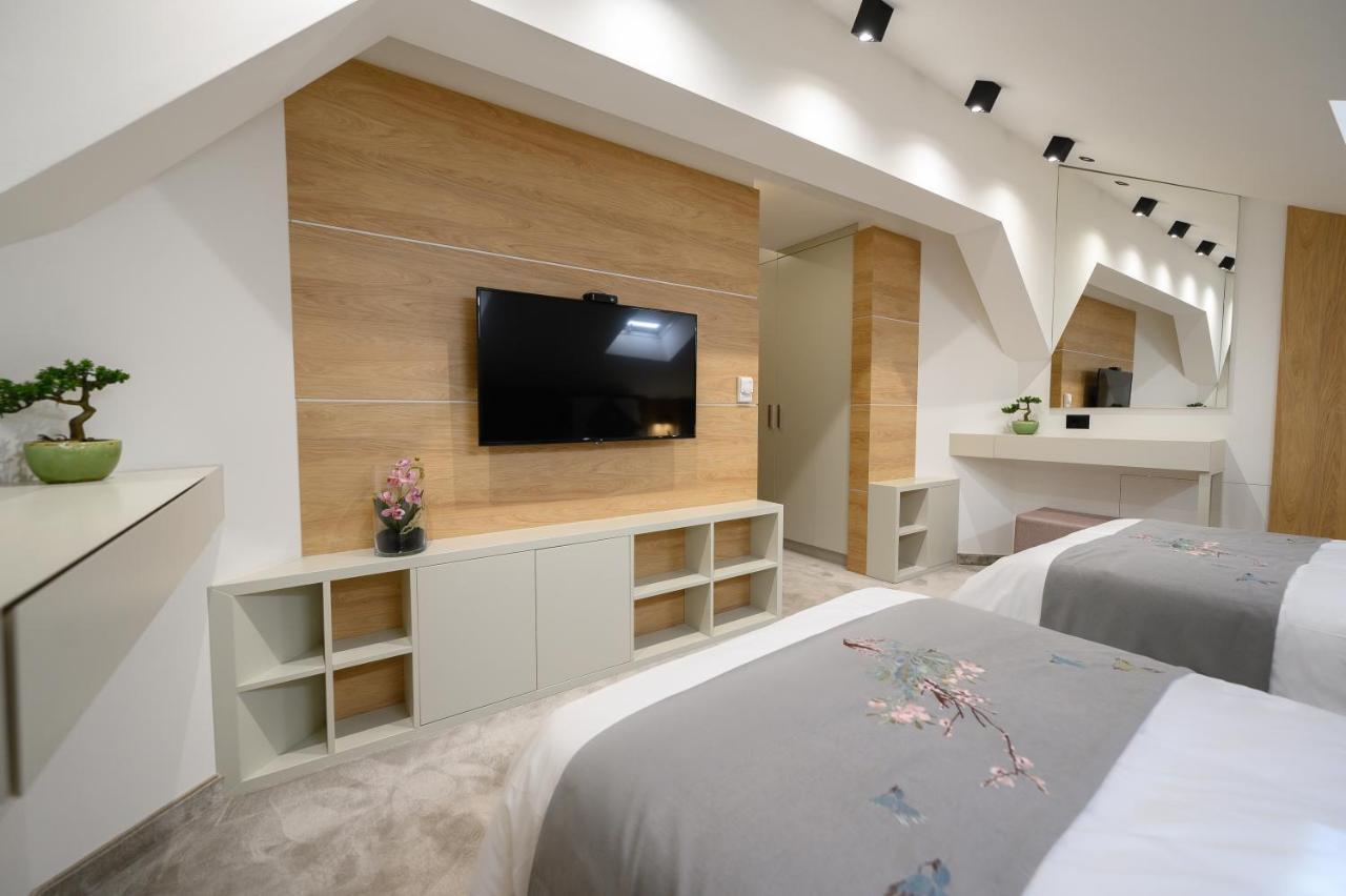 Ni Apartmanski Smestaj King Bo מראה חיצוני תמונה